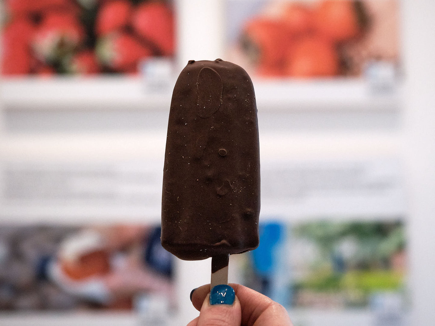 Fai la tua spesa online di qualità su Vivery direttamente dai piccoli negozi di Milano e ricevi in giornata Stecco alla panna. Vivery è il tuo negozio online di qualità, dove trovi il gelato 100% artigianale con tanti gusti anche senza lattorio. Scopri su Vivery la nostra selezione di gelati e torte artigianali. Consegna in giornata e al piano in tutta Milano!